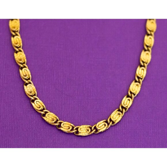 Vintage Minimalist Gold Tone Chain Necklace 30 Inches by Avon - Q27 - Picture 1 of 3